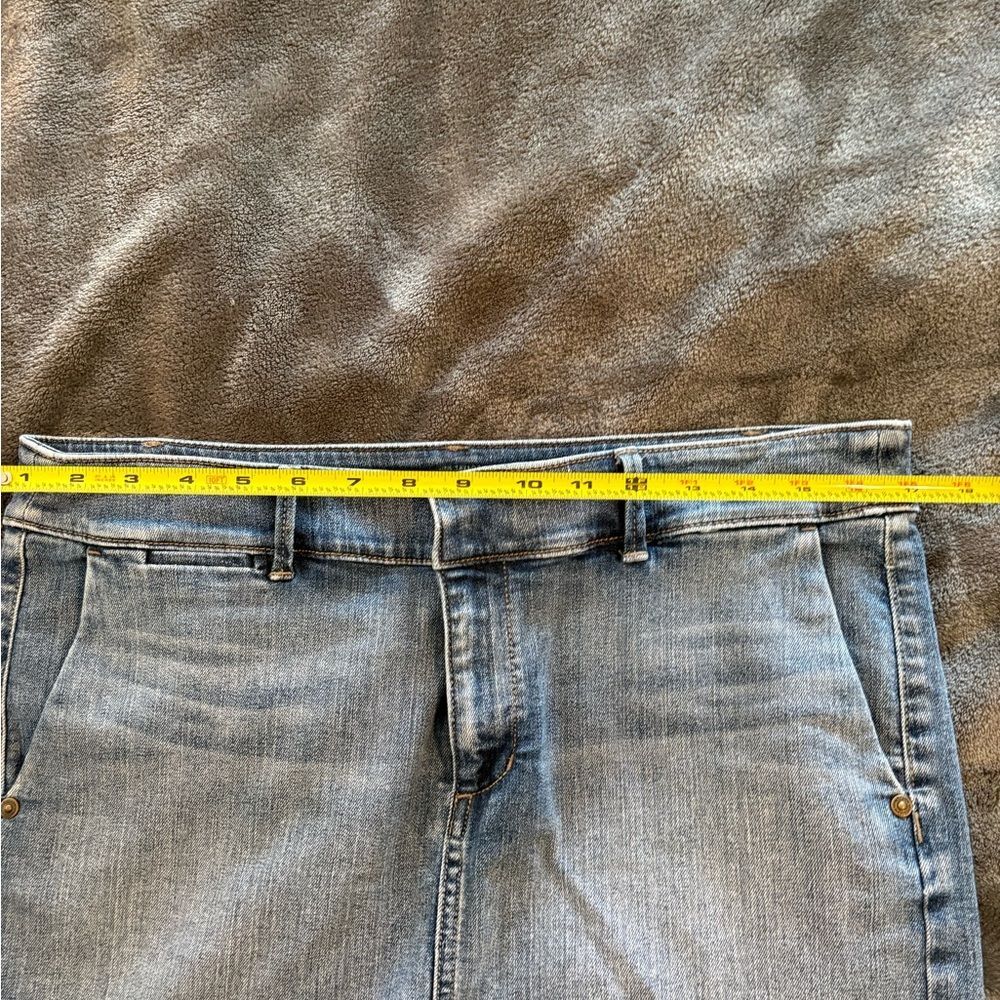 LOFT Denim Mini Skirt Y2K Raw Hem Size 6 - Picture 8 of 10